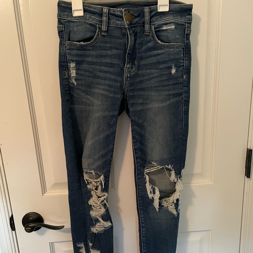 American eagle ripped jeans